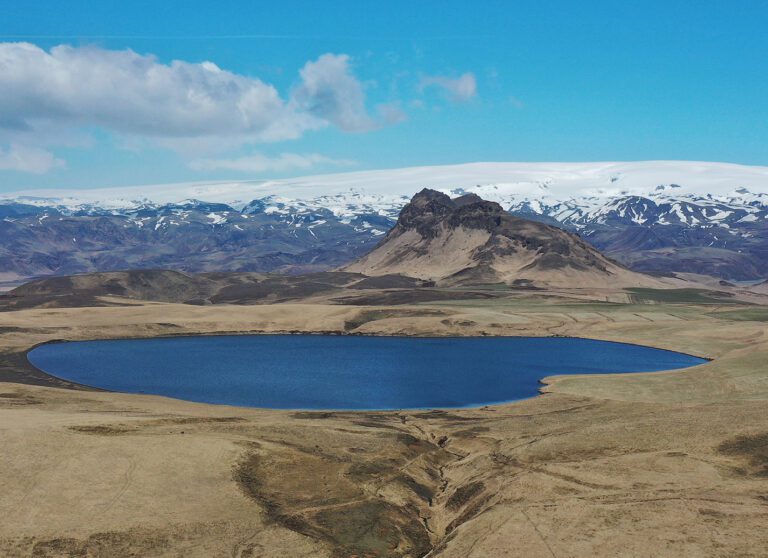 Oddnýjartjörn og Búrfell